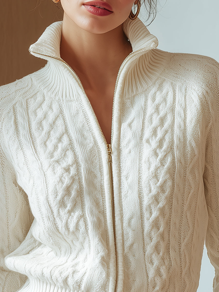 Amélie | Pull Col Montant en Maille Douce Imprimée