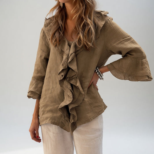 Célia | Blouse Fluide à Col Volant Élégant