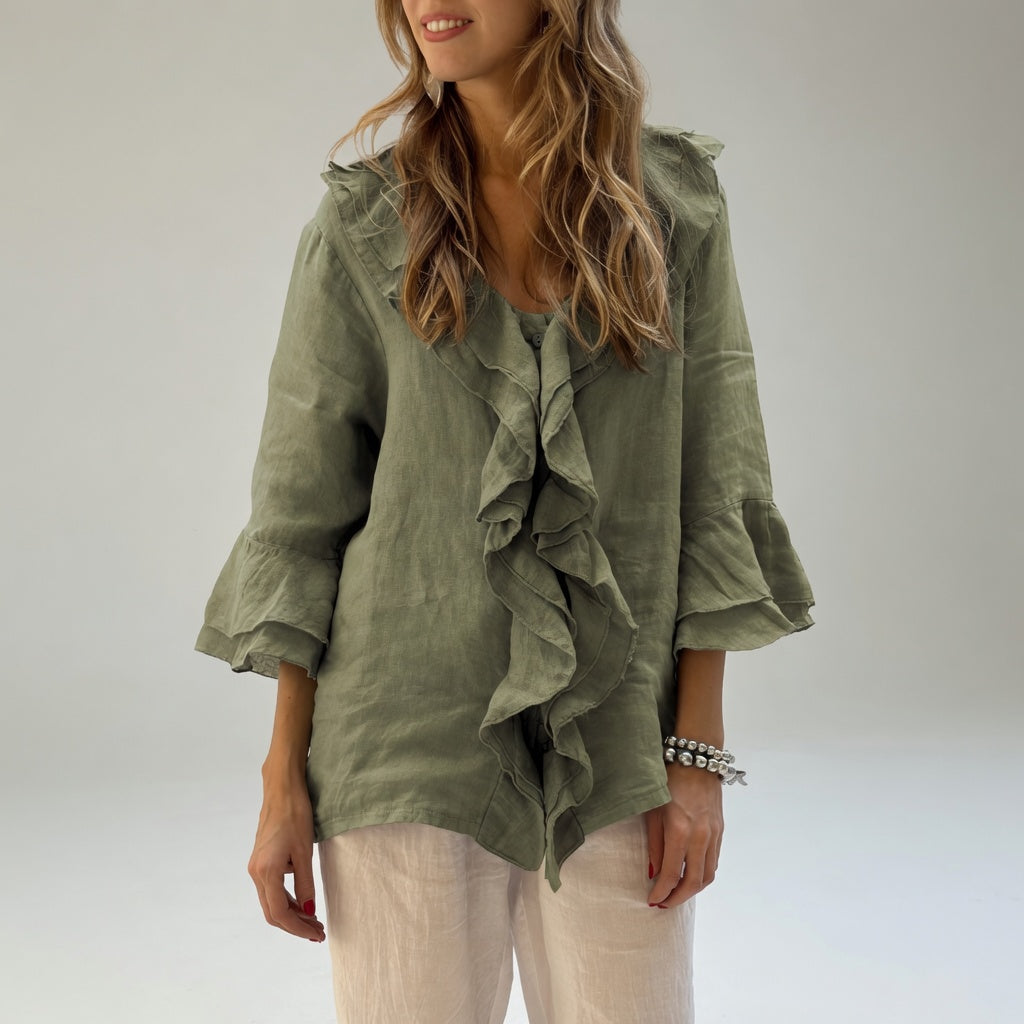 Célia | Blouse Fluide à Col Volant Élégant