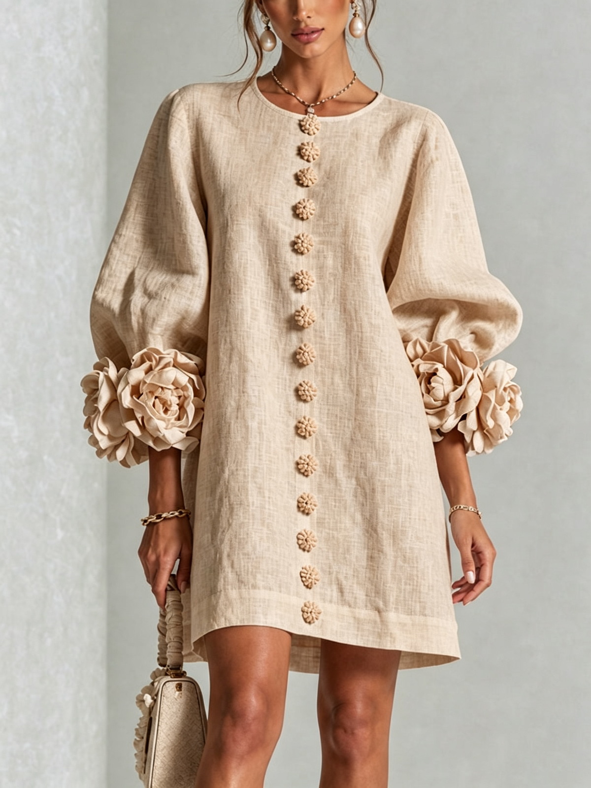 Élodie | Robe Mini Florale Blanche à Manches Élégantes