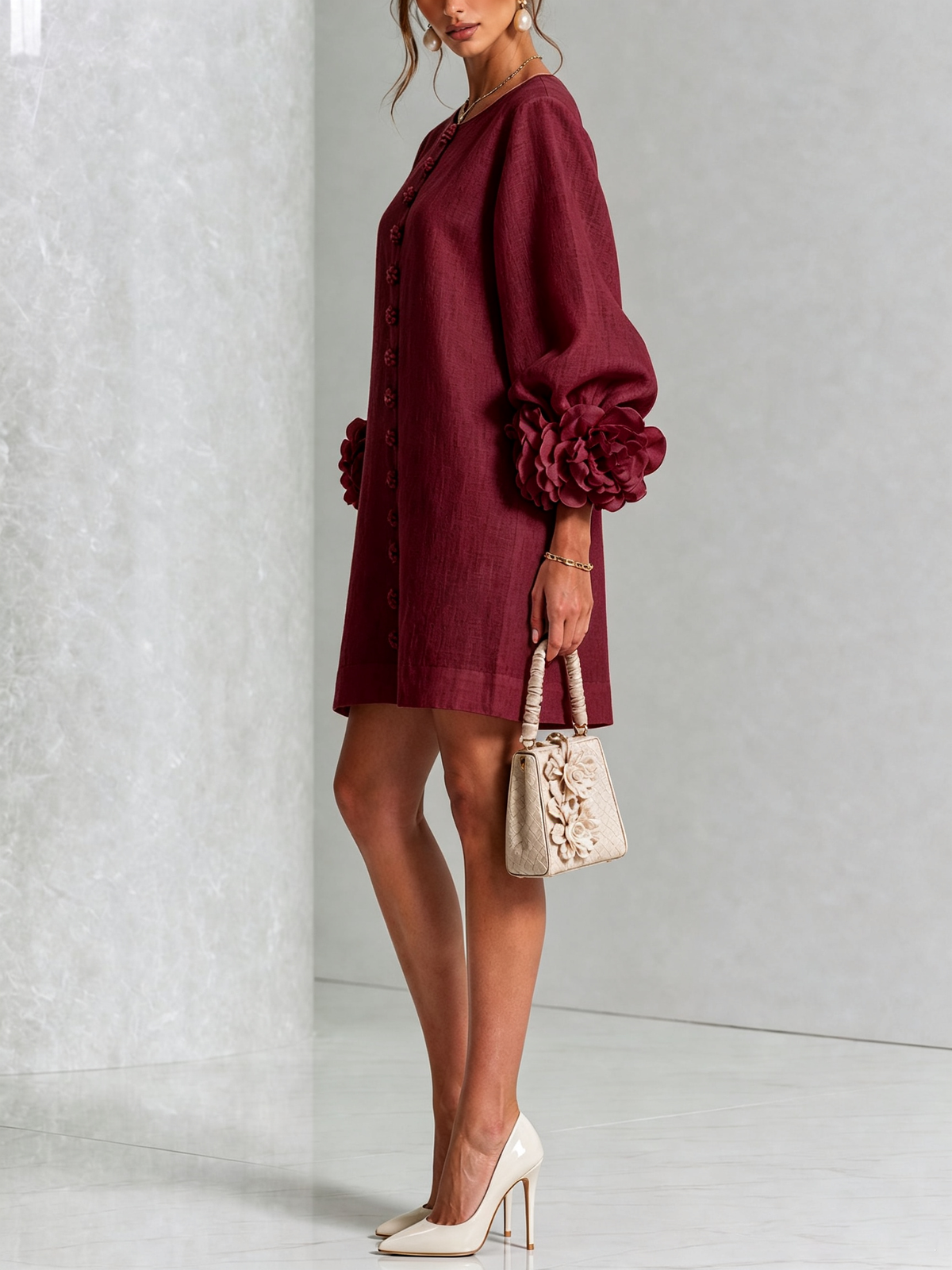 Élodie | Robe Mini Florale Blanche à Manches Élégantes