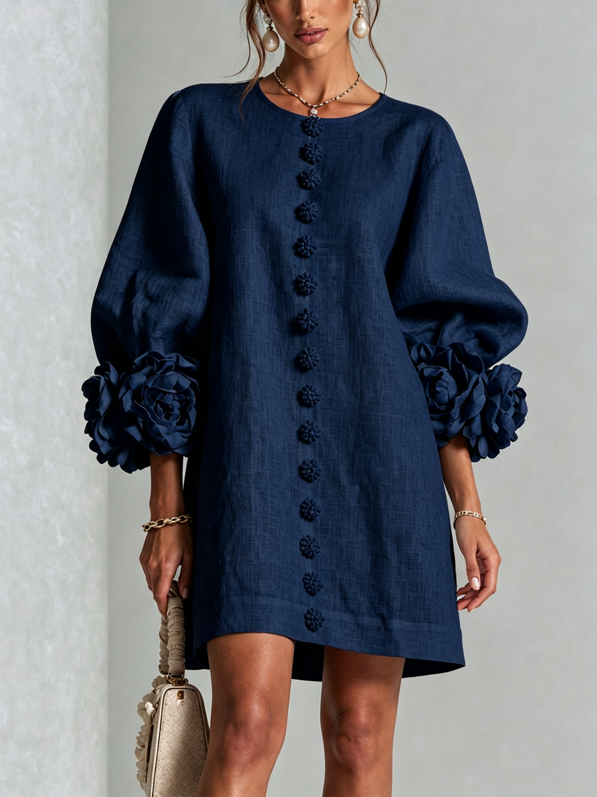 Élodie | Robe Mini Florale Blanche à Manches Élégantes