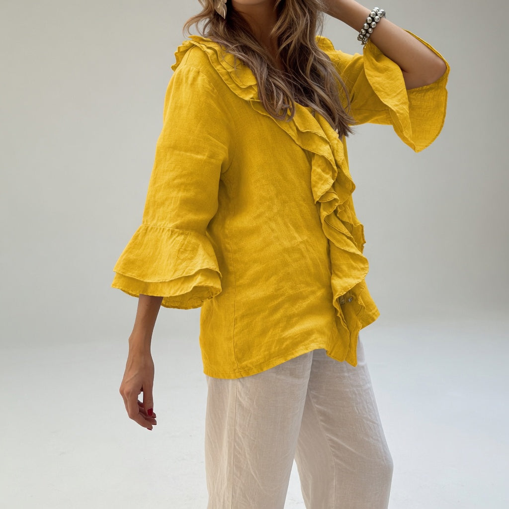 Célia | Blouse Fluide à Col Volant Élégant
